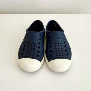 Native Jefferson Toddler Shoes in Navy